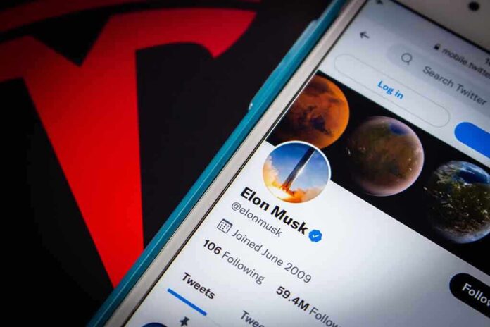2055947921 featured image Phone screen showing Twitter profile with spacescapes