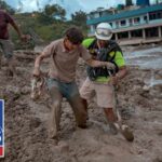 Nepal flood risk forces rescue operations to pause