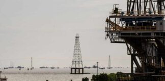 Venezuela Oil Deal Raises Questions Over US Role